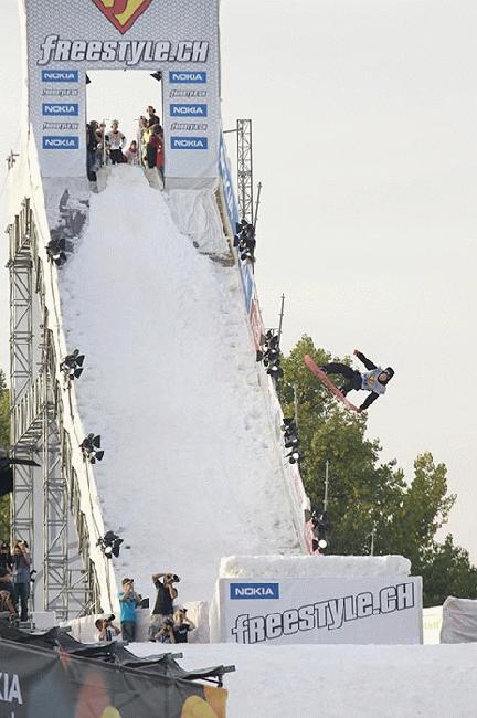 Freestle 2007 - Antti Autti Frontside 9 Tail Grab