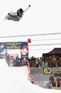 Clark & Malin Qualify First in BEO Halfpipe Semis