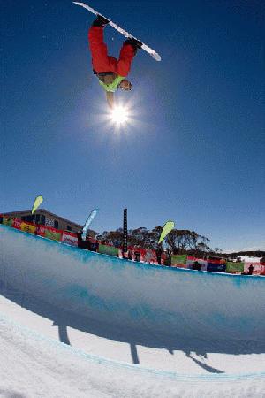 Australian Open Halfpipe 2007 winner Andy Finch