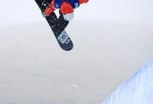 Dom Harington gets gold