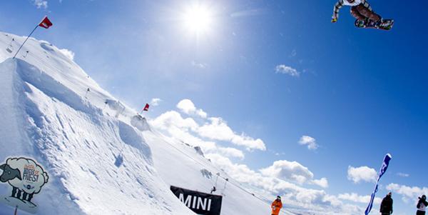 SANDBECH AND ANDERSON WIN SLOPESTYLE AT HIGH FIVES
