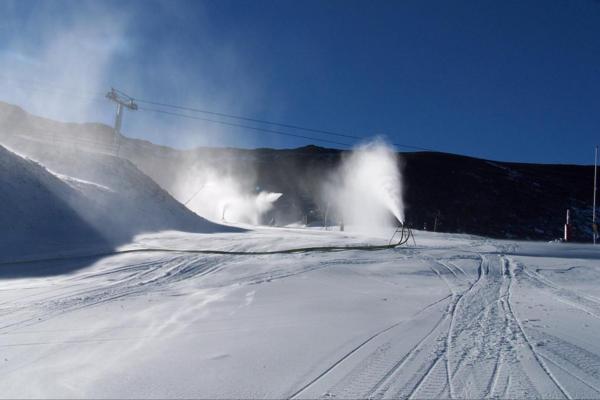 Mt.Hutt opens the NZ season for 07