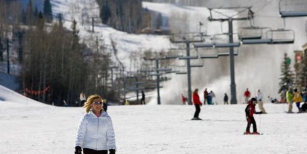 SNOWMASS SET FOR EARLY OPENING SAT 19/11/2011