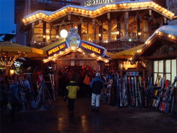 Kuhstall Apres Ski Bar