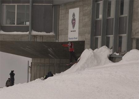Ryan Davis, cable car station drop, Laax - BRITS 2008