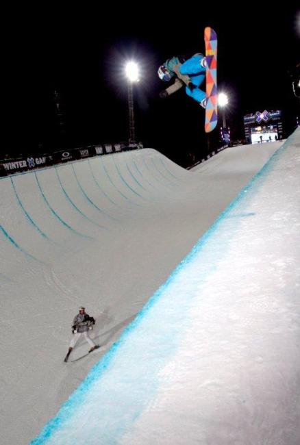 Kelly Clark wins Womens Snowboard SuperPipe at Winter X Games 15