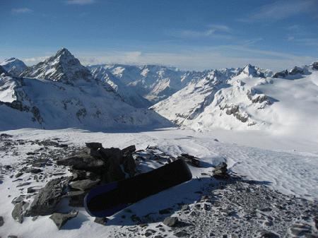 Summit of Planurahut
