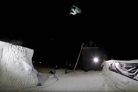 Rookies take on the big guns at O'Neill Evolution