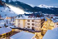 Luxury snowboard holidays departing in December