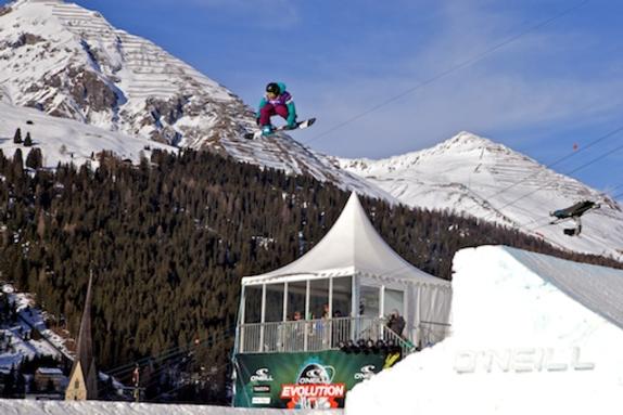 Evolution 2011 womens slopestyle finals Sina Candrian