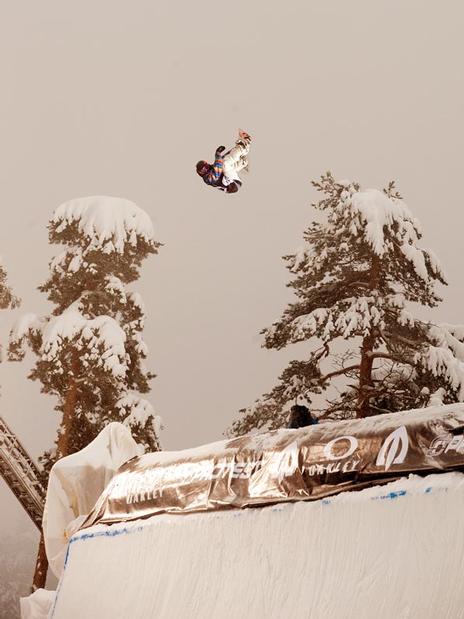 Arctic Challenge 09, Matt Ladley in the Quarterpipe