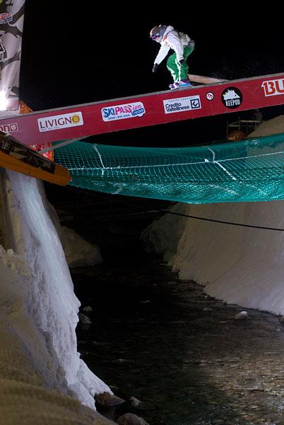 Rider Chris Soerman in the Riverjump 09 in Livigno