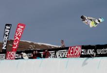 Cilka Sadar & Lucien Koch win 2011 Champ in Leysin