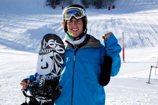 Kevin Pearce Gets Back on his Snowboard