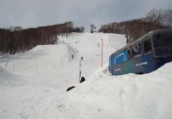 Terrain Park on Hirafu looking up
