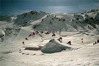 /upload/images/resorts/mayrhofen/7Mayo_big-jump.jpg