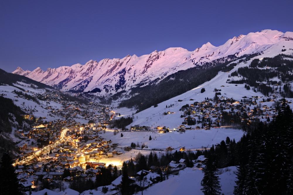 La Clusaz Night