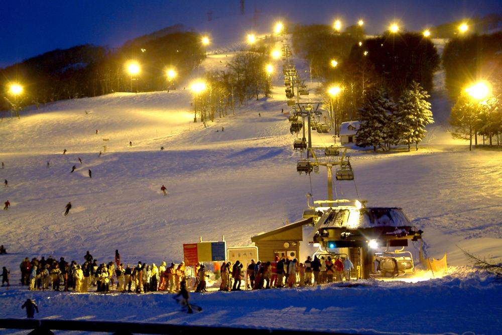 Rusutsu Resort Resort Guide World Snowboard Guide