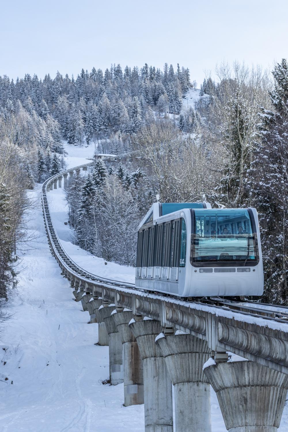 Les Arcs Funiculaire from Bourg