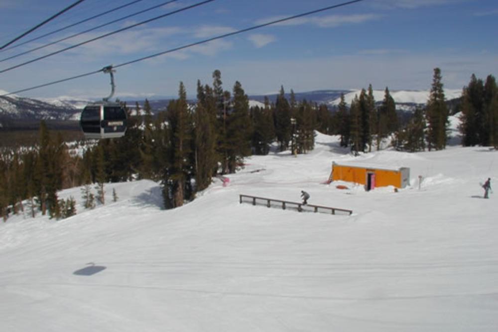 Entrance to Unbound Park, Mammoth