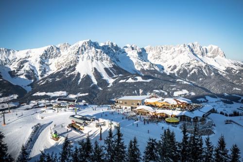 thumb-Bergkaiser-Panorama-SkiWelt-Ellmau.jpg