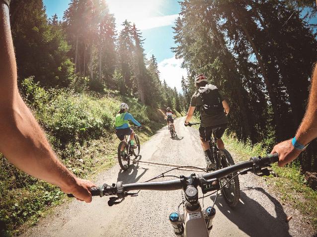 Verbier_E-Bike_jeremy_bernard_LOW-3.jpg