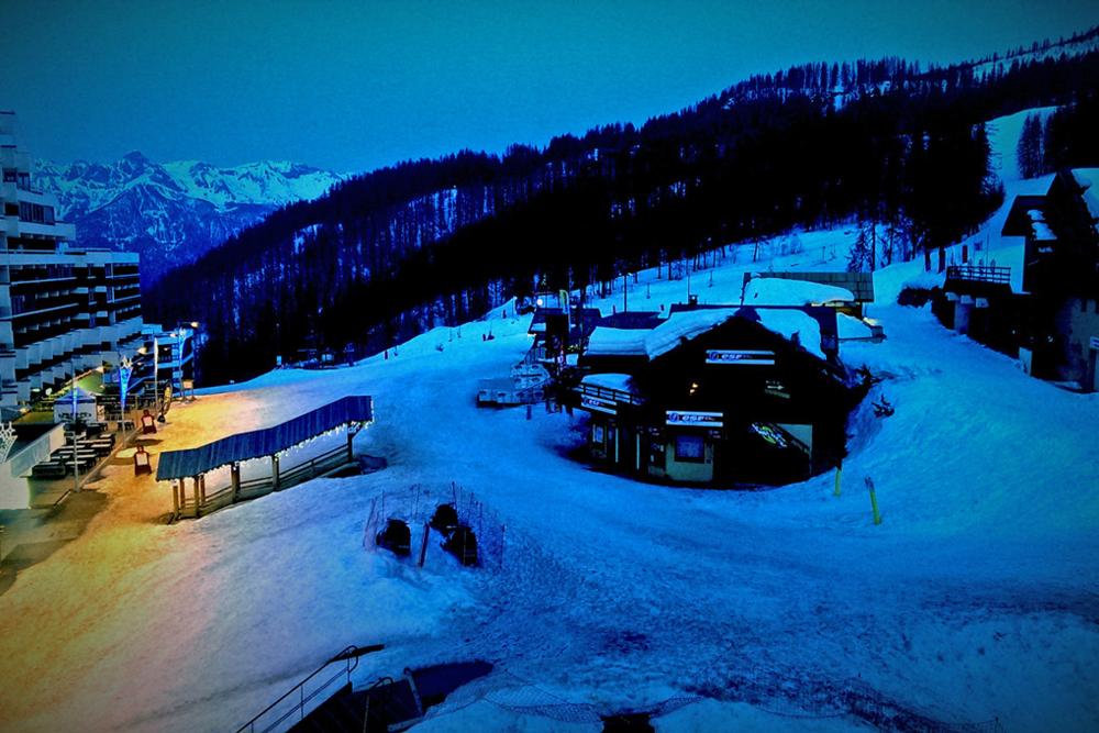 Dusk at the village at 1600m