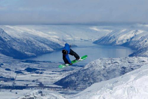 Coronet Peak Snowboarder