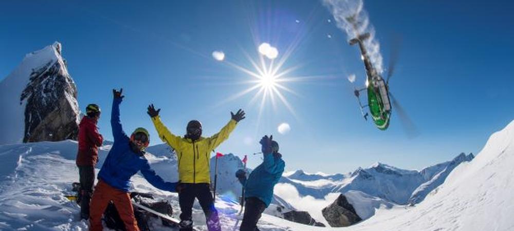 MABEY SKI_CANADA_BELLA COOLA_CREDIT BELLA COOLA HELI SPORTS lr.jpg