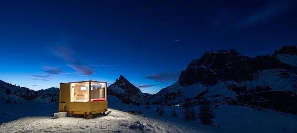 Cortina Starlight Room