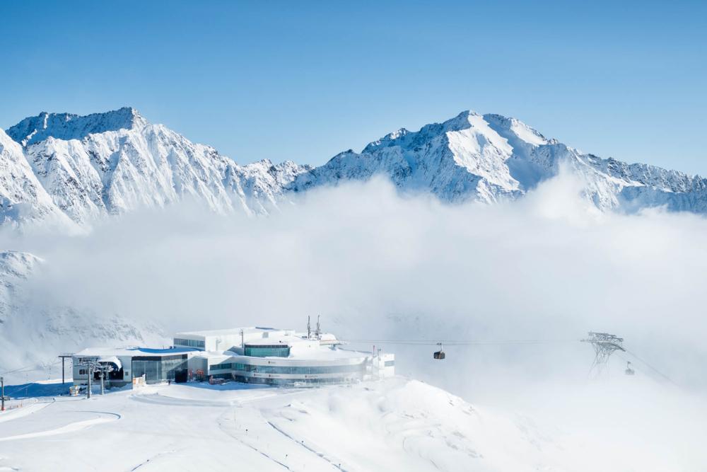 STUBAI MOUNTAIN STATION 3S EISGRAT, STUBAI GLACIER