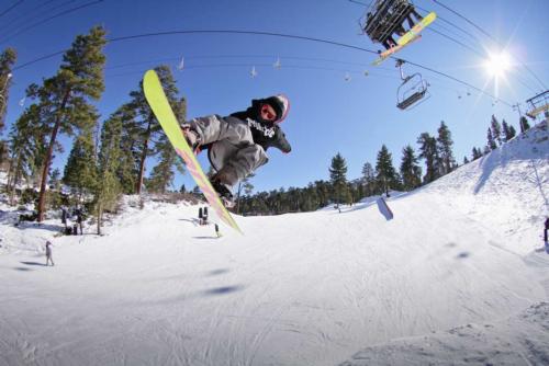 Bear Mountain Snowboarder