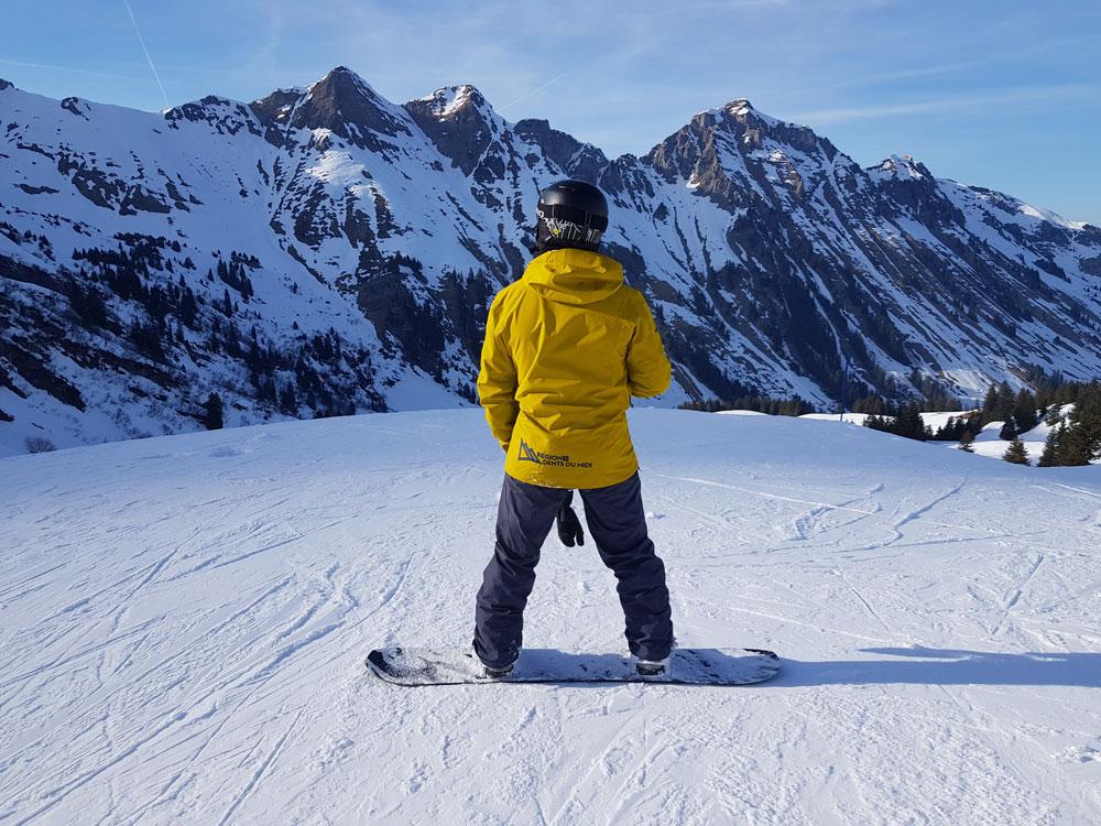 Morgins Snowboarder