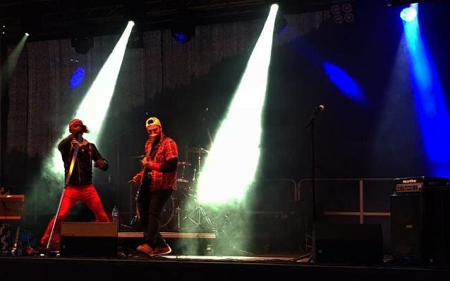 morgins-stage.jpg
