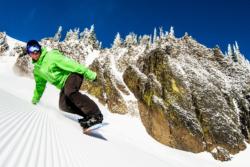 Mission Ridge Snowboarder
