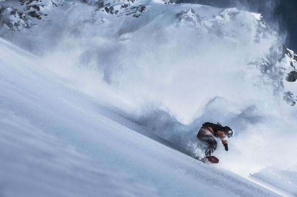 Laax Snowboarder