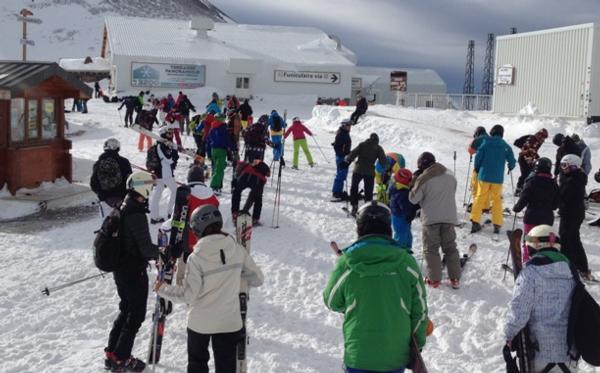 Les Deux Alpes Crowds