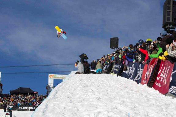 Peetu Piiroinen winner of the BEO11 halfpipe