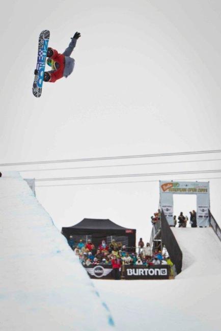 BEO 2011 Juniors boys halfpipe David Hablützel