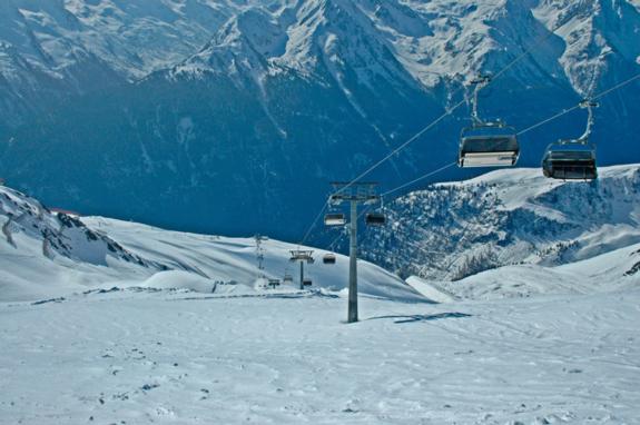 From the top, under the Alblittkopfbahn chairlift