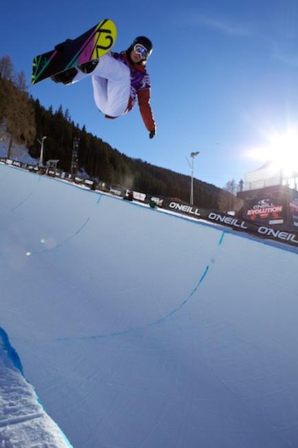 Evolution 2011 Womens Halfpipe semi - Ursina Haller