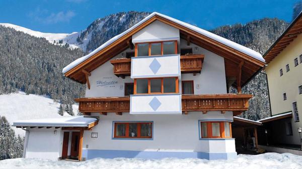 Chalet Helvetia in St Anton