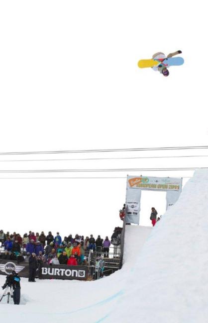 Peetu Piiroinen in the mens halfpipe semi finals at BEO11