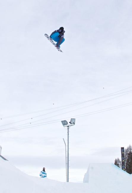 Mens Slopestyle qualification, Evolution 2011 Rider: Gian-Luca Cavigelli