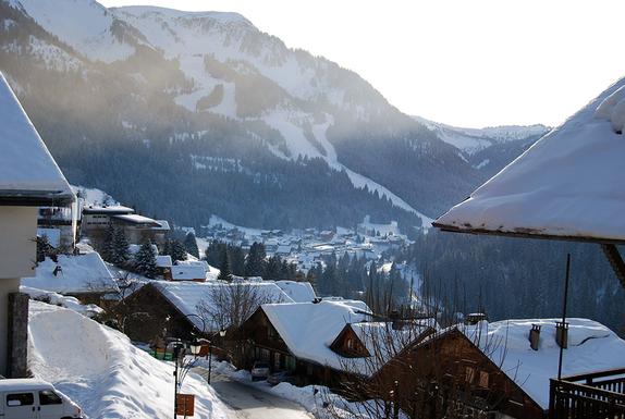 Chatel  towards Linga